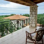 Nephele 3 Bedroom Villa With Private Pool Акротири