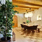 3 Bedroom Nephele Villa - Jootiq *