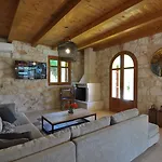 3 Bedroom Nephele Villa - Jootiq *
