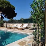 3 Bedroom Nephele Villa - Jootiq *