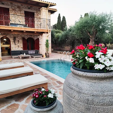 3 Bedroom Nephele Villa - Jootiq 빌라