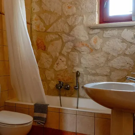 Nephele 3 Bedroom Villa With Private Pool Akrotiri