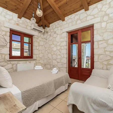 Nephele 3 Bedroom Villa With Private Pool *