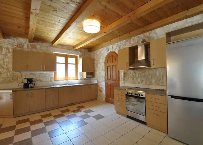 3 Bedroom Nephele Villa - Jootiq