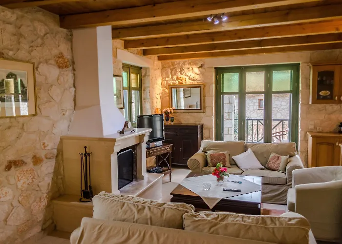 3 Bedroom Nephele Villa - Jootiq *