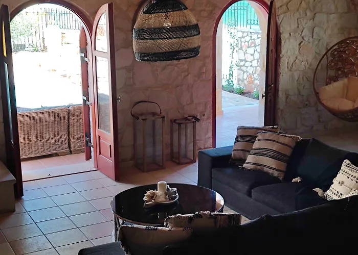 3 Bedroom Nephele Villa - Jootiq