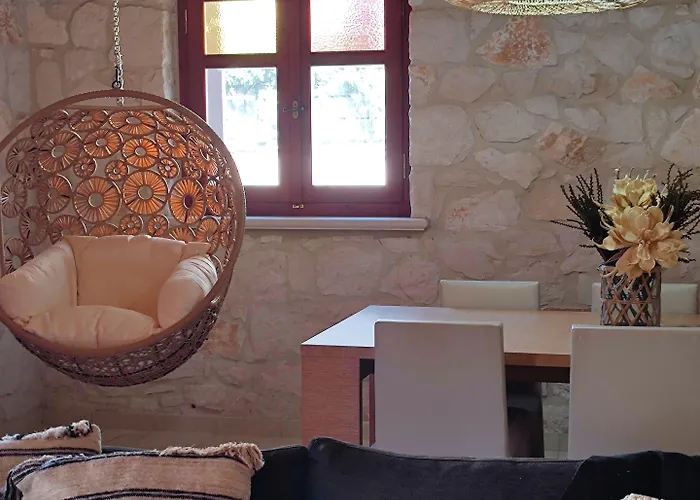3 Bedroom Nephele Villa - Jootiq