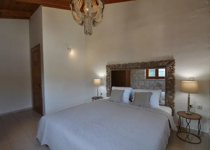 3 Bedroom Nephele Villa - Jootiq *