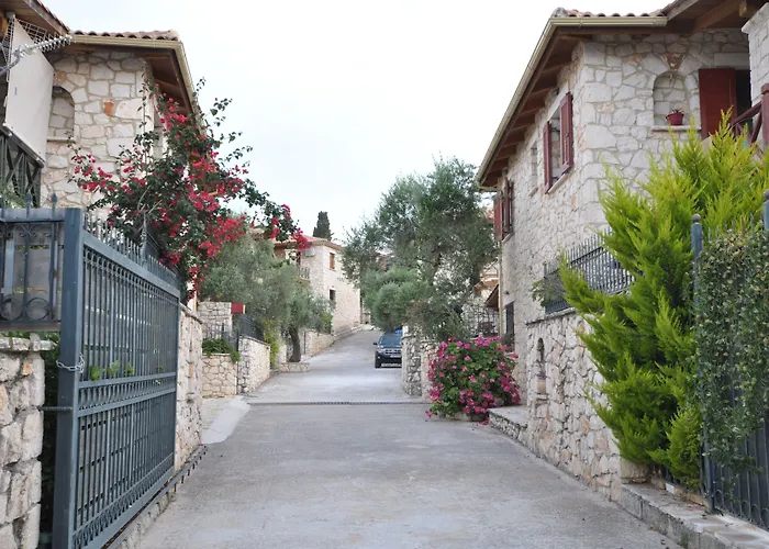 3 Bedroom Nephele Villa - Jootiq *