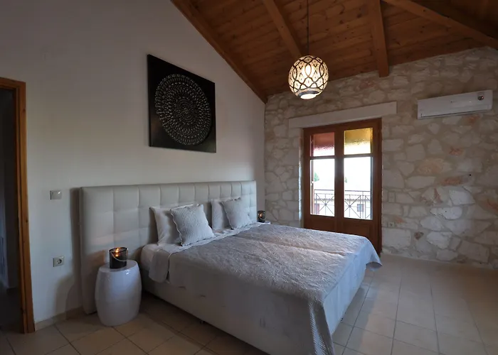 3 Bedroom Nephele Villa - Jootiq